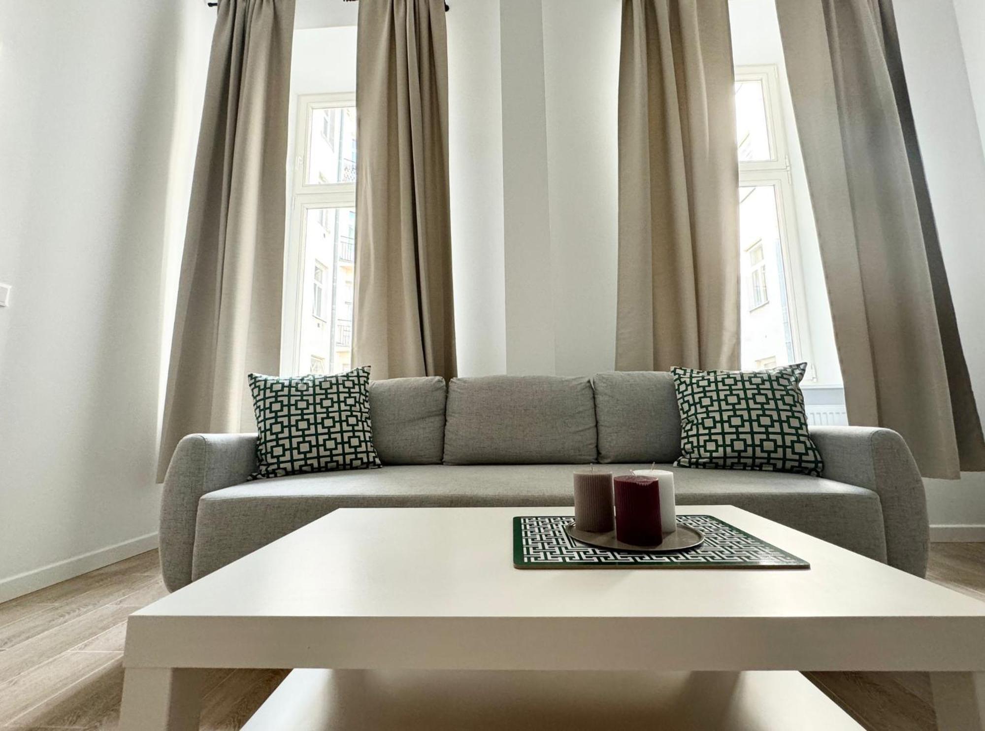 Luxury Design Apartments - Poznanska Warsaw City Center Bagian luar foto