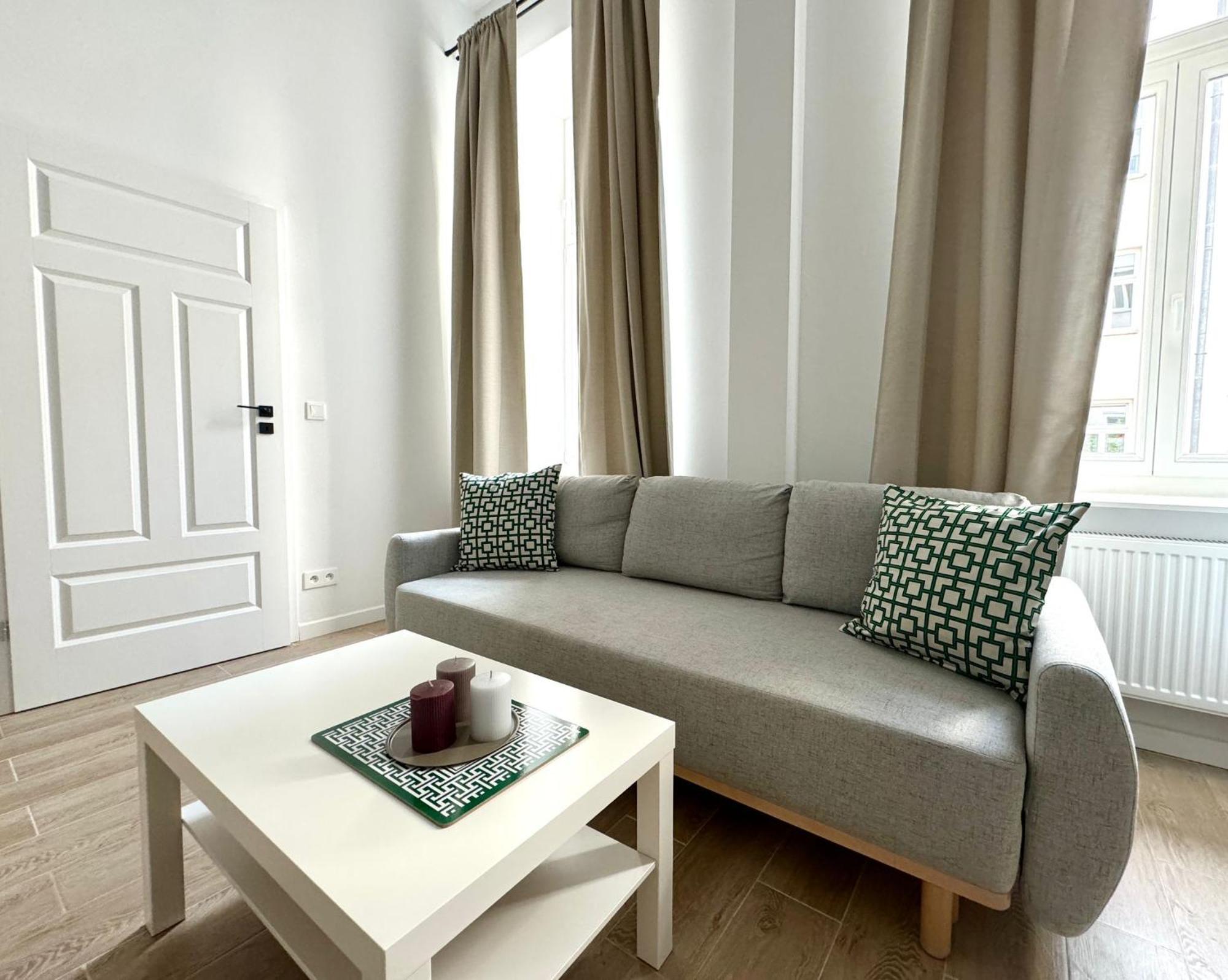 Luxury Design Apartments - Poznanska Warsaw City Center Bagian luar foto