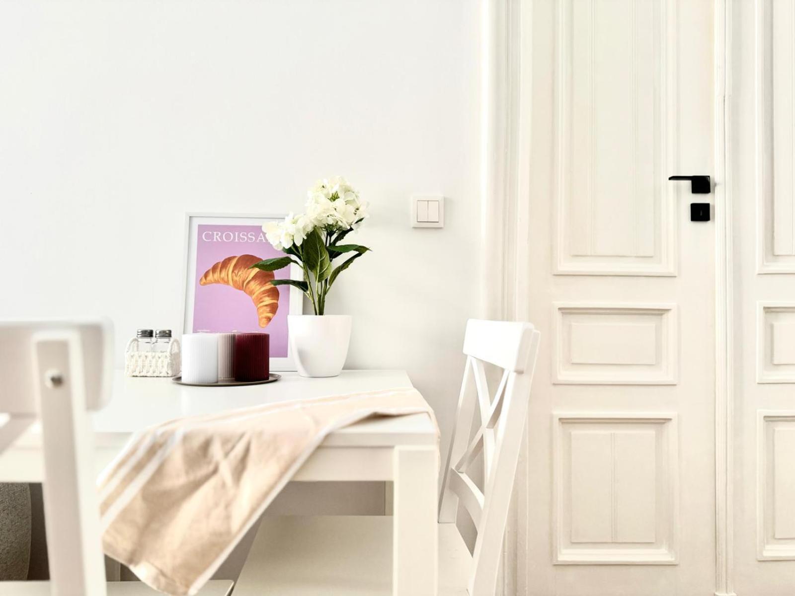 Luxury Design Apartments - Poznanska Warsaw City Center Bagian luar foto