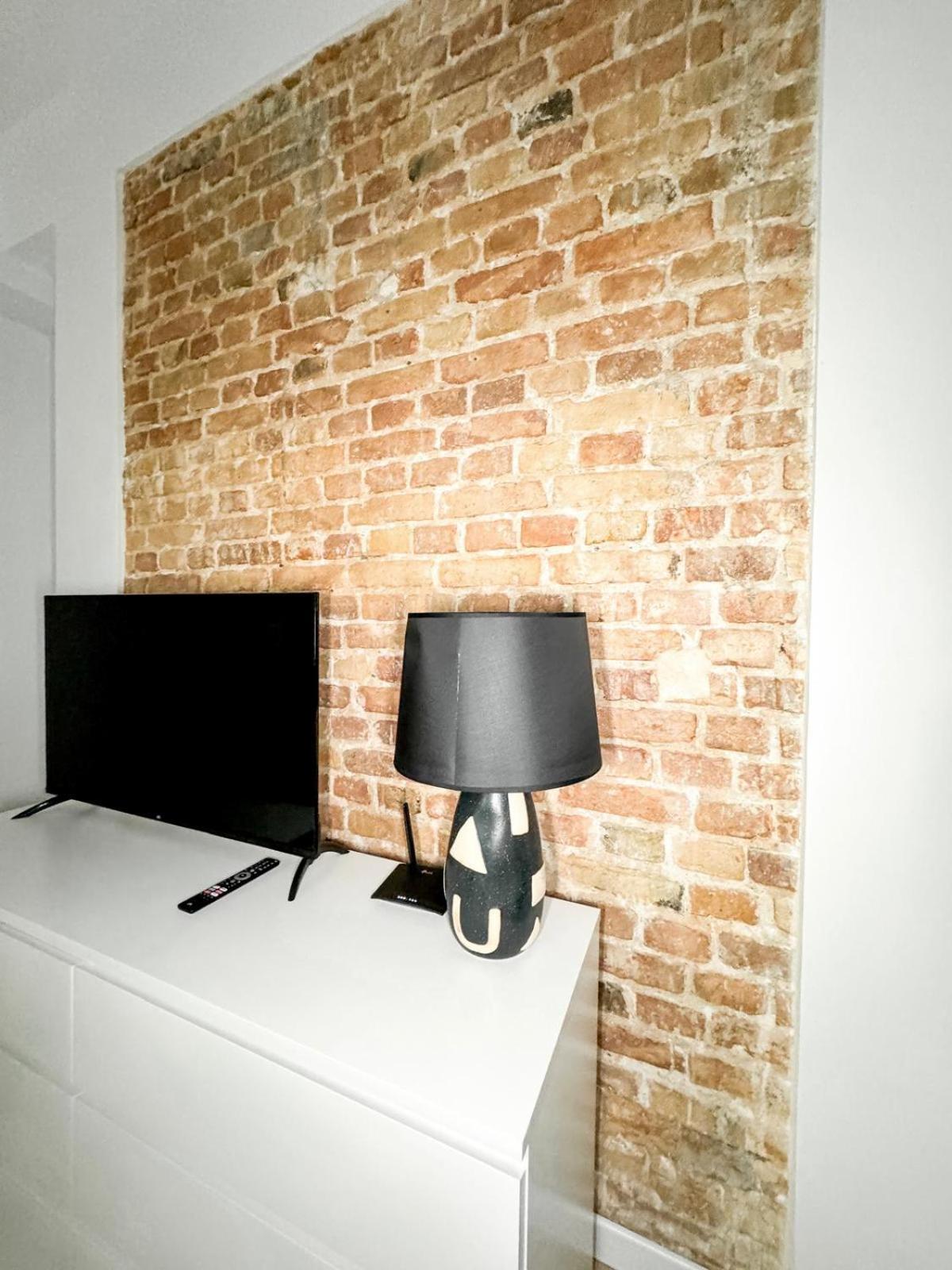 Luxury Design Apartments - Poznanska Warsaw City Center Bagian luar foto