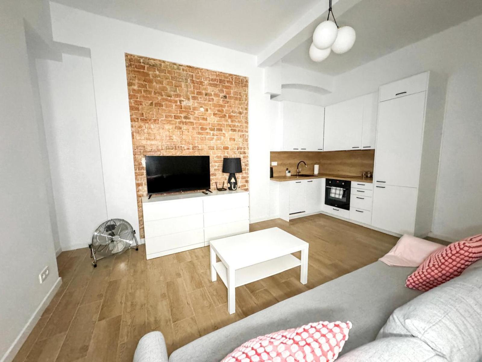 Luxury Design Apartments - Poznanska Warsaw City Center Bagian luar foto